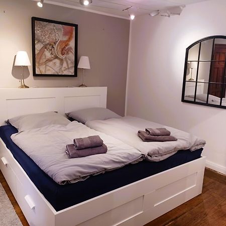 Kleine Galerie Apartment Fuer 3 Mit Kueche Kamin Netflix Parken Und Hofladen Steinhofel 外观 照片