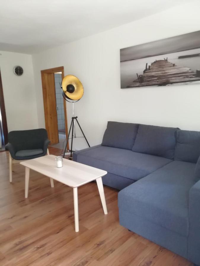 Kleine Galerie Apartment Fuer 3 Mit Kueche Kamin Netflix Parken Und Hofladen Steinhofel 外观 照片