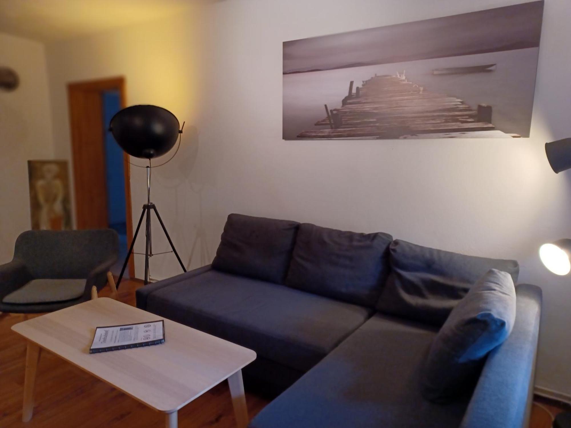 Kleine Galerie Apartment Fuer 3 Mit Kueche Kamin Netflix Parken Und Hofladen Steinhofel 外观 照片
