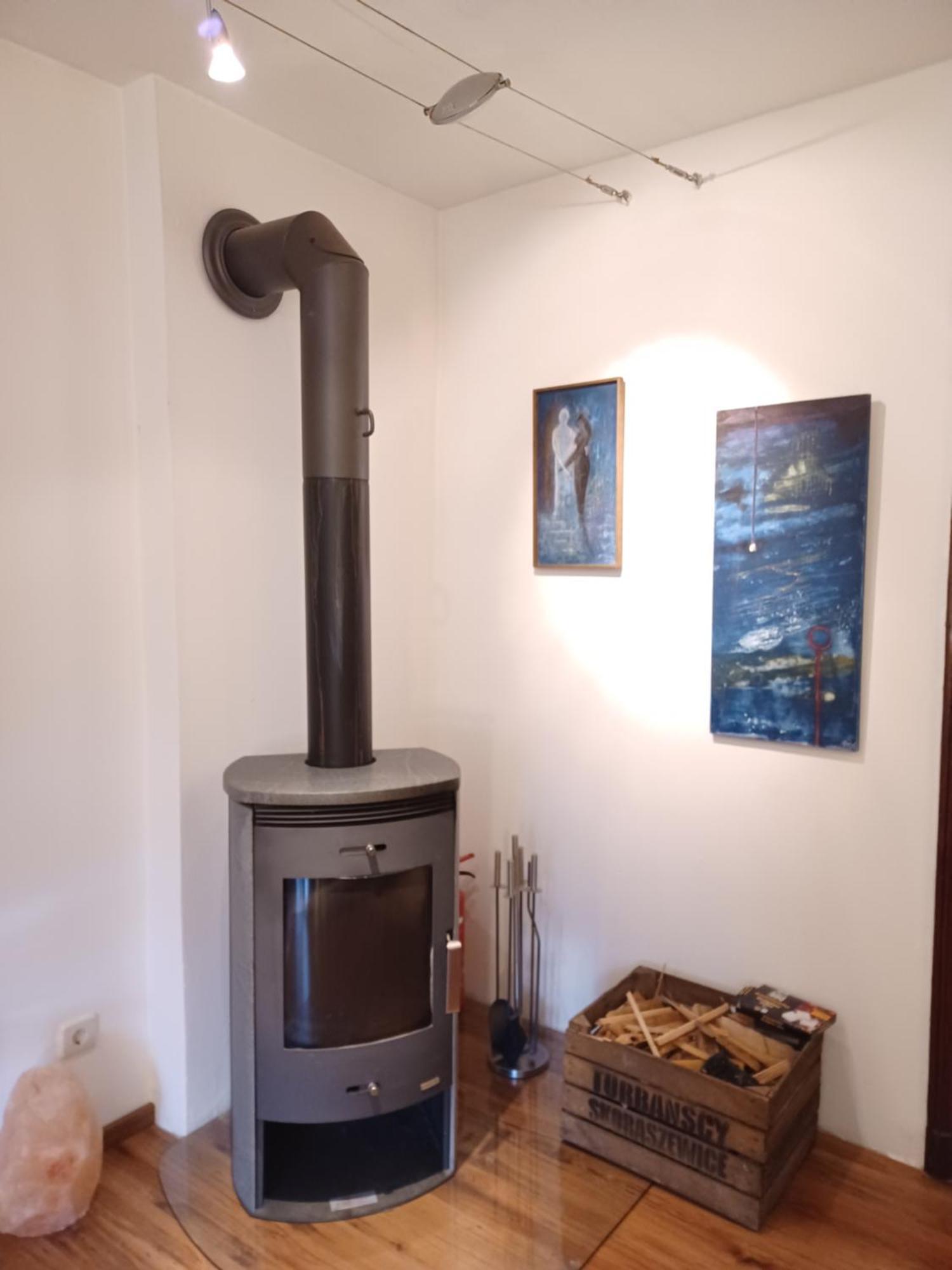 Kleine Galerie Apartment Fuer 3 Mit Kueche Kamin Netflix Parken Und Hofladen Steinhofel 外观 照片