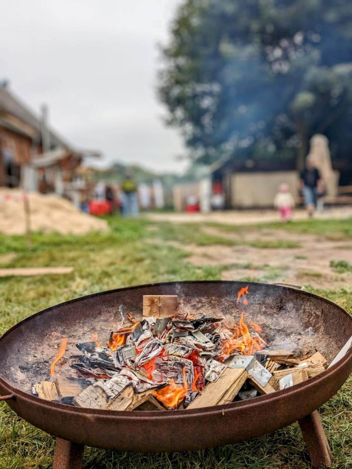 Kleine Galerie Apartment Fuer 3 Mit Kueche Kamin Netflix Parken Und Hofladen Steinhofel 外观 照片